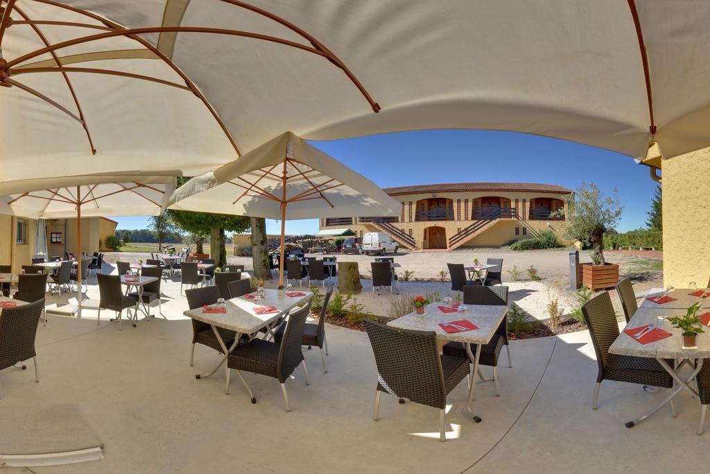 Logis L'Auberge Du Gros Silly-sur-Nied Luaran gambar