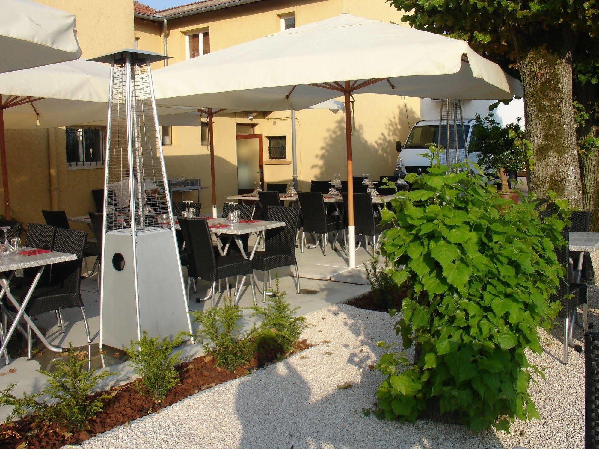 Logis L'Auberge Du Gros Silly-sur-Nied Luaran gambar