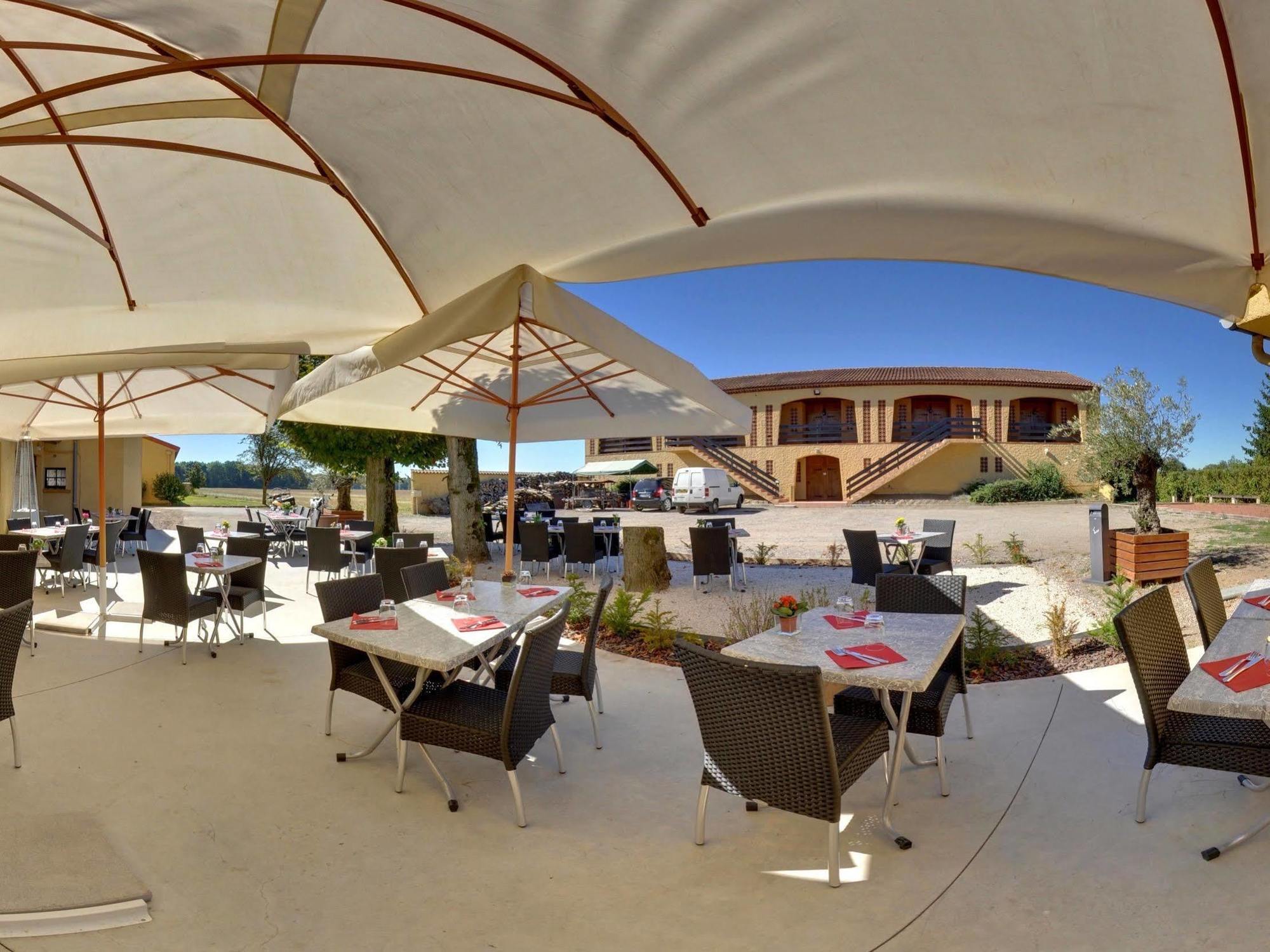 Logis L'Auberge Du Gros Silly-sur-Nied Luaran gambar
